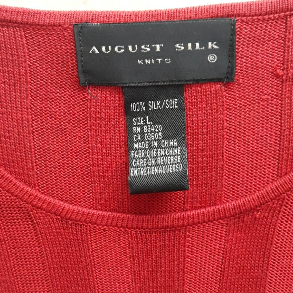 August Silk pretty top - Picture 3 of 7